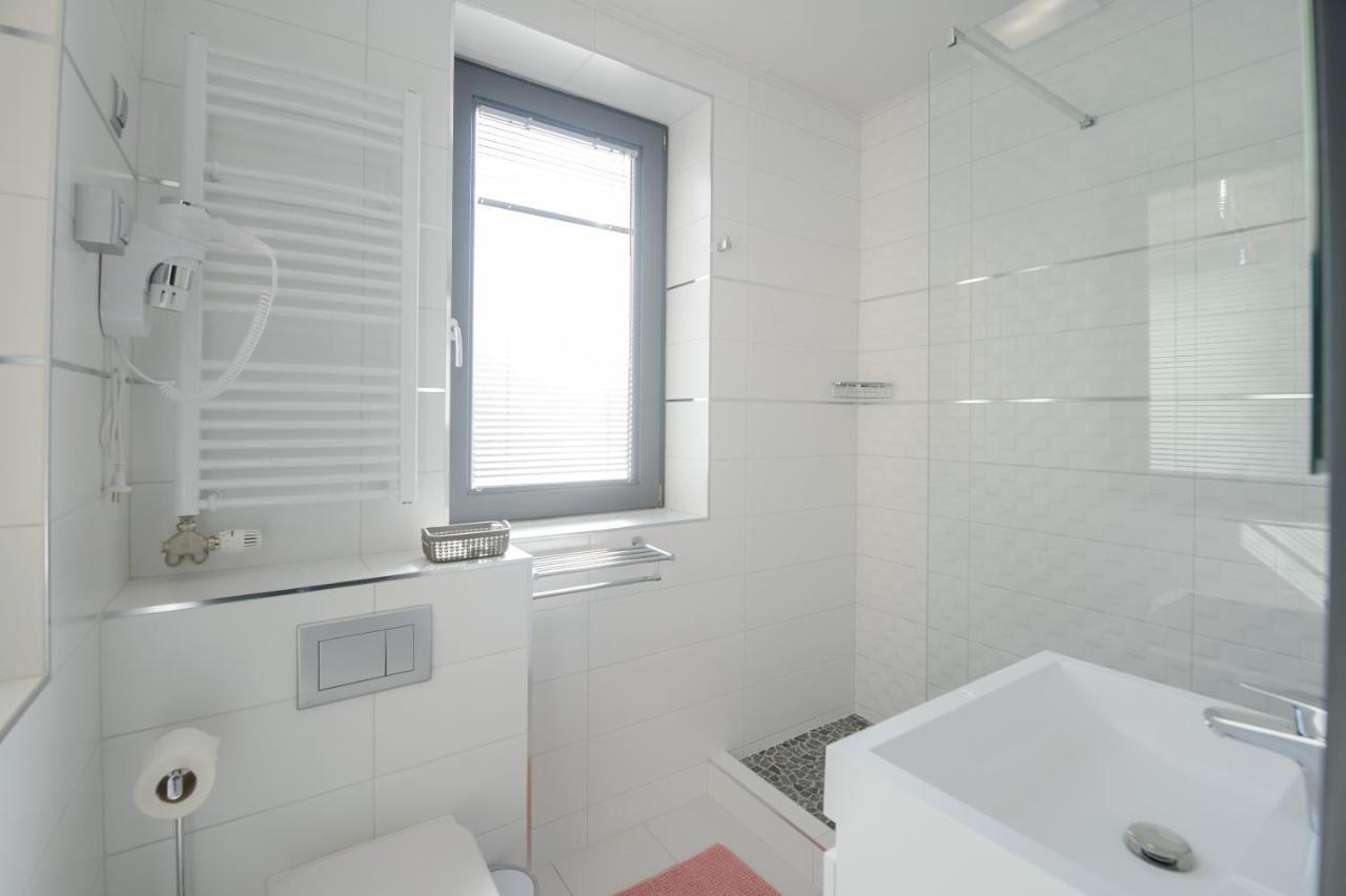 Hr Apartmanhaz Эгер Экстерьер фото