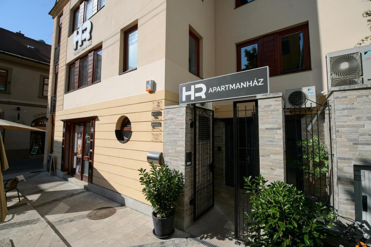 Hr Apartmanhaz Эгер Экстерьер фото